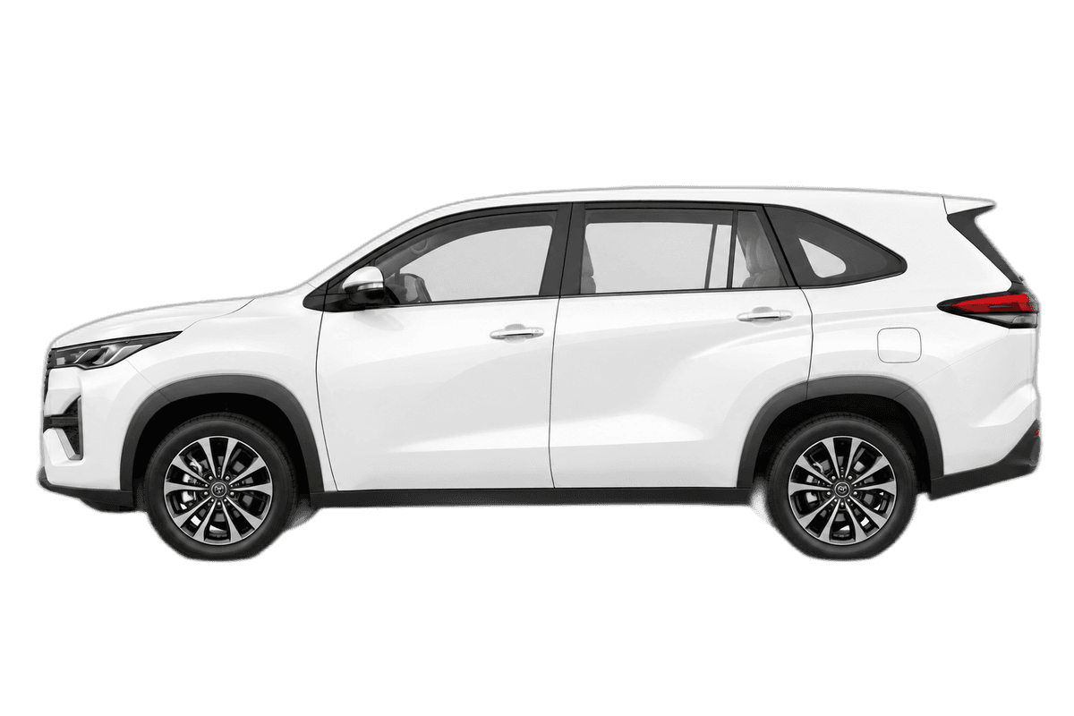 Toyota Innova HyCross AT - view 2